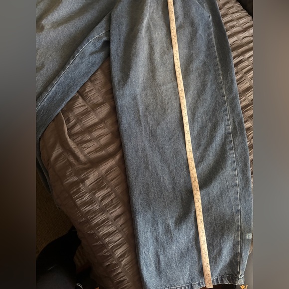 Super cute BDG Grandpa Jeans! - Picture 12 of 14